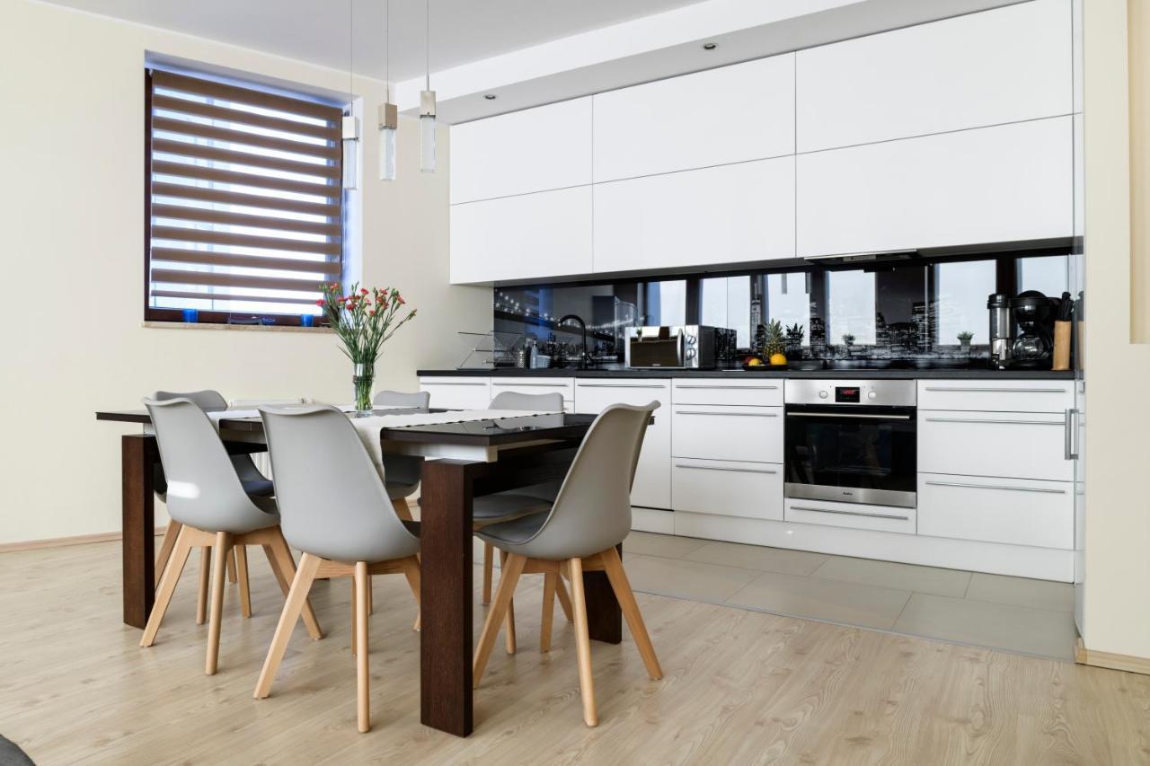 Ajk Apartament W Sea Towers Gdynia Esterno foto