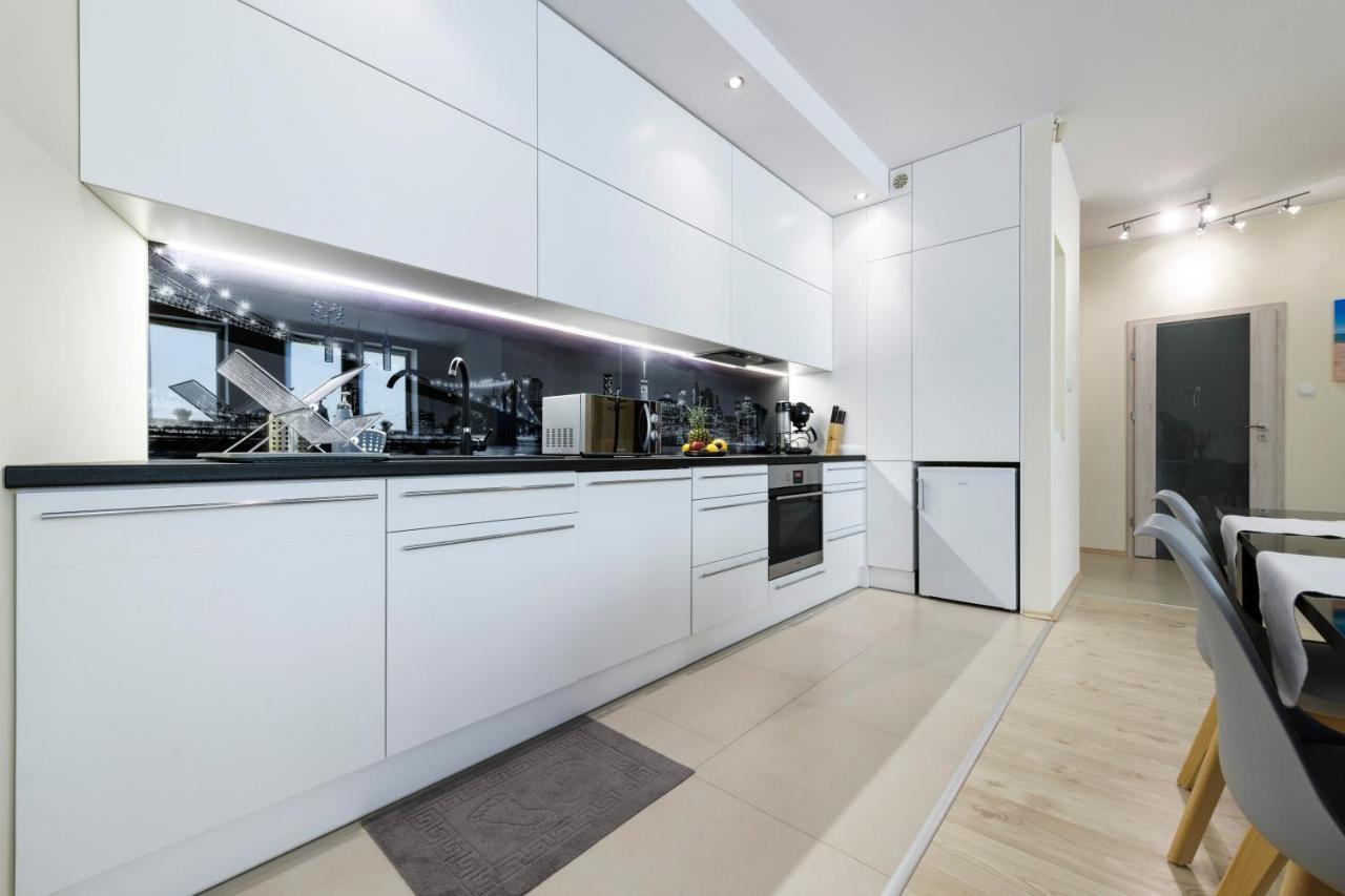 Ajk Apartament W Sea Towers Gdynia Esterno foto